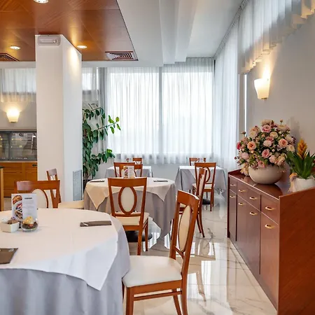 Prealpi Hotell 3*